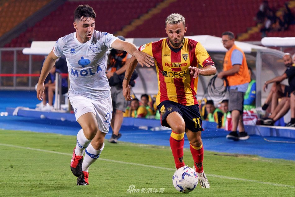 进攻组织的 进攻组织的