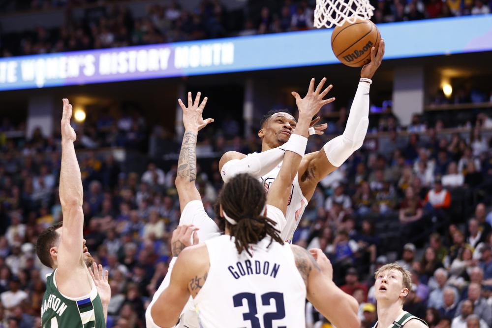 士之间的这 士之间的这