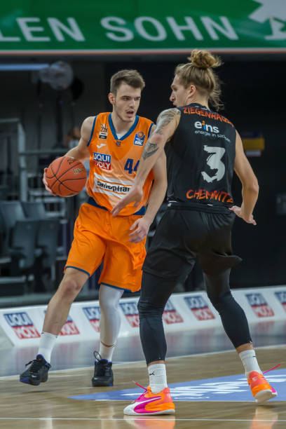 式提高了巴 式提高了巴