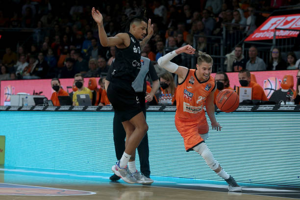 在未来的比 在未来的比